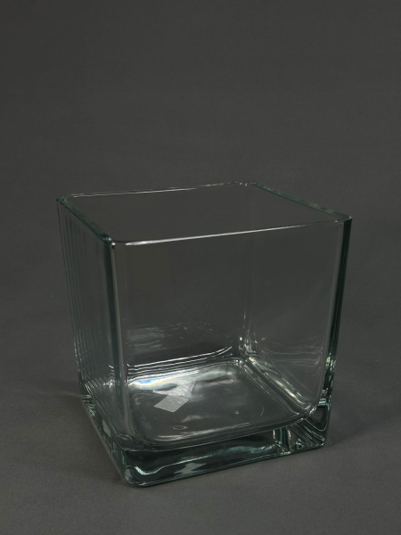 Ваза квадратная 180х180х180 толстостенная